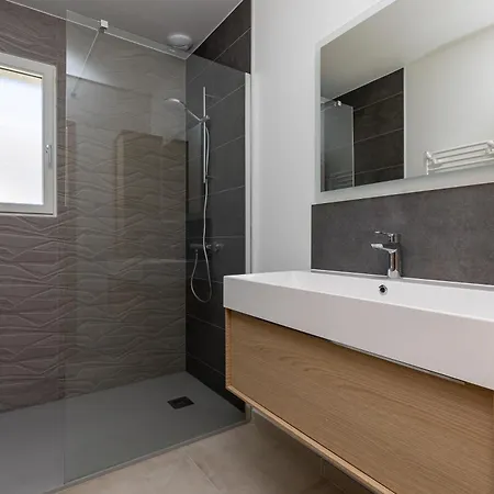 Maison - Proche Adrenaline Parc * מולייטס-אה-מא